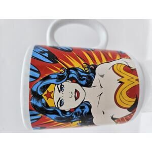 Vintage Wonder Woman Mug DC Comics 2014 Pop Art Coffee Cup